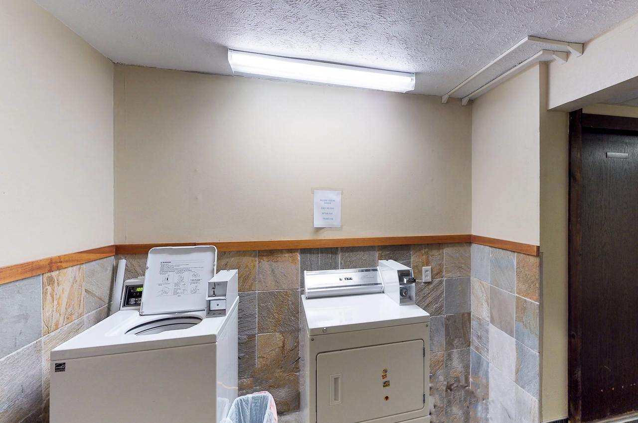 Brighton Condo #208 Girdwood Ngoại thất bức ảnh